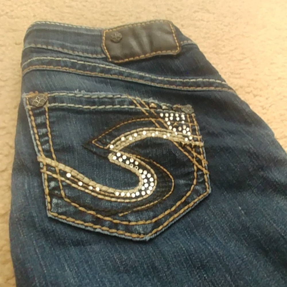 Silver Jeans - Picture 2 of 3
